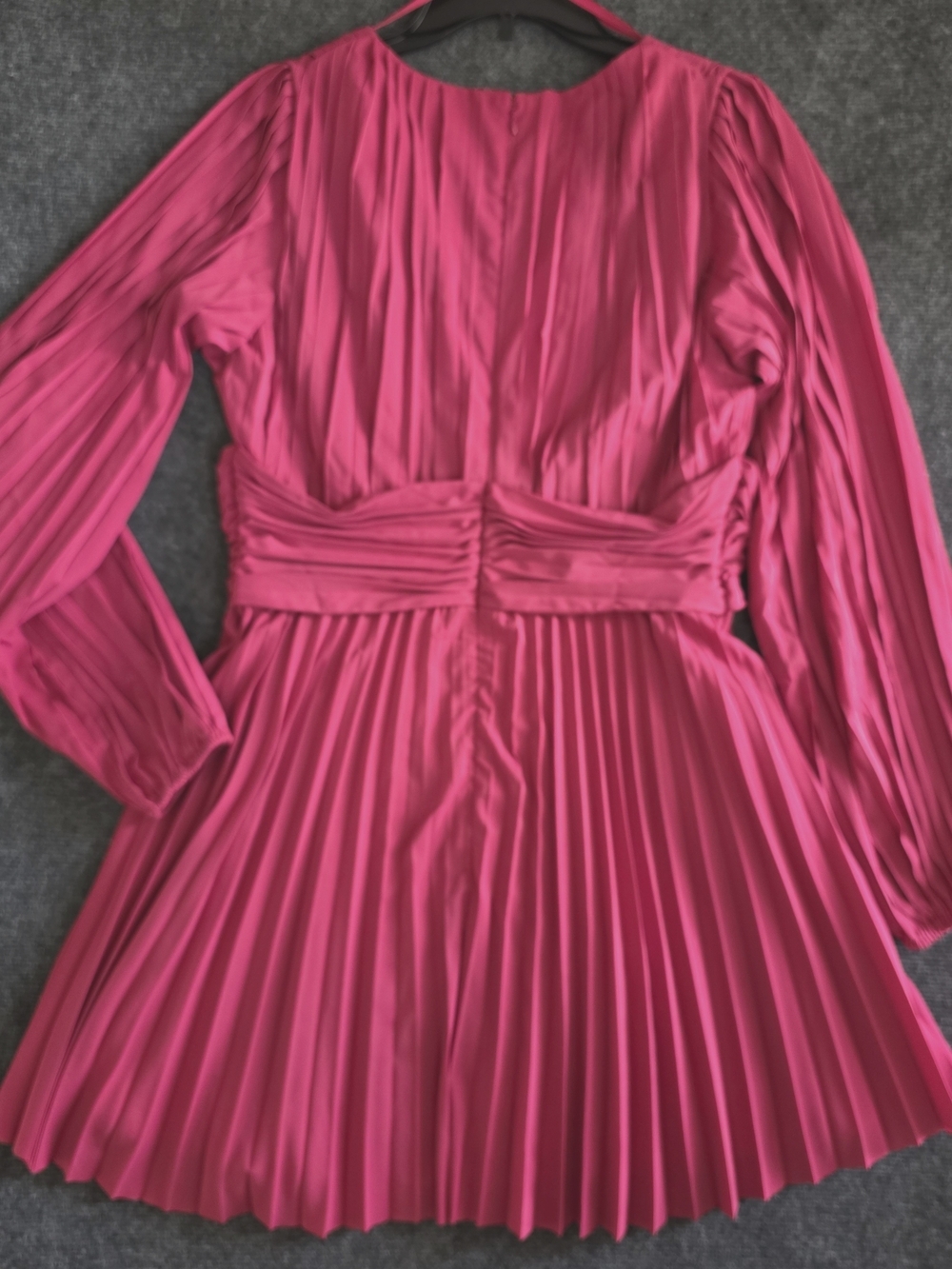 Aureta x Anthropologie Pleated Long Sleeve V Neck Mini Dress Raspberry Pink Lg - Picture 4 of 5